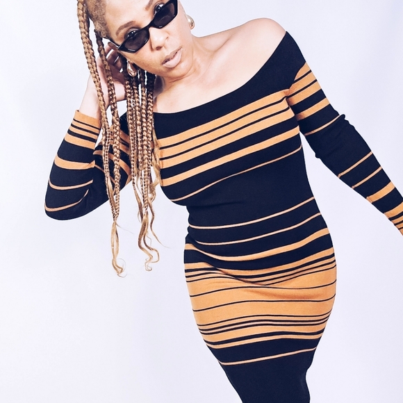 Striped Bodycon Dress - Picture 2 of 8